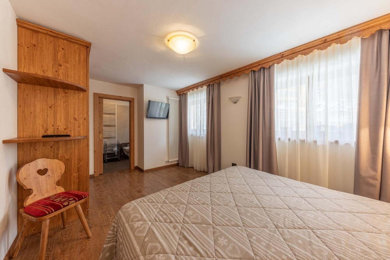Residence Adler San Martino Di Castrozza Eksteriør bilde
