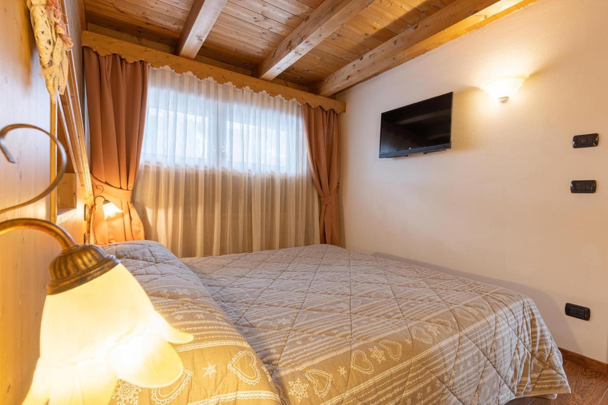 Residence Adler San Martino Di Castrozza Eksteriør bilde